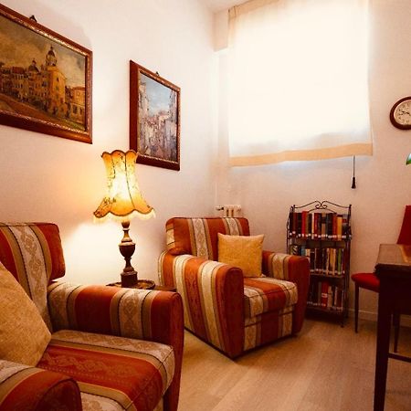 Appartement Palmira House - Delizioso Bilocale For Two à Terni Extérieur photo