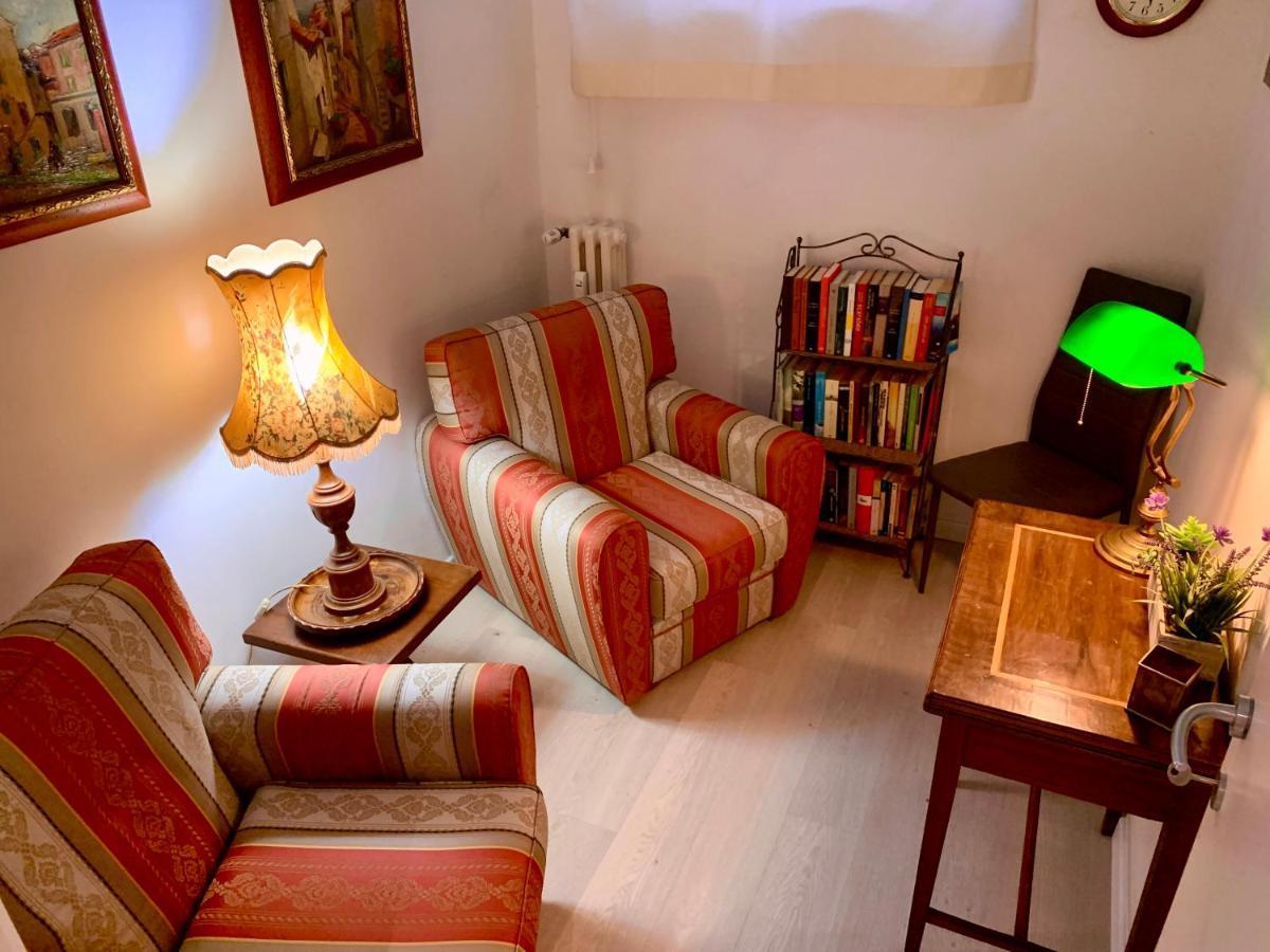 Appartement Palmira House - Delizioso Bilocale For Two à Terni Extérieur photo