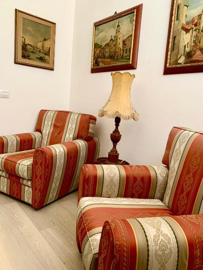 Appartement Palmira House - Delizioso Bilocale For Two à Terni Extérieur photo