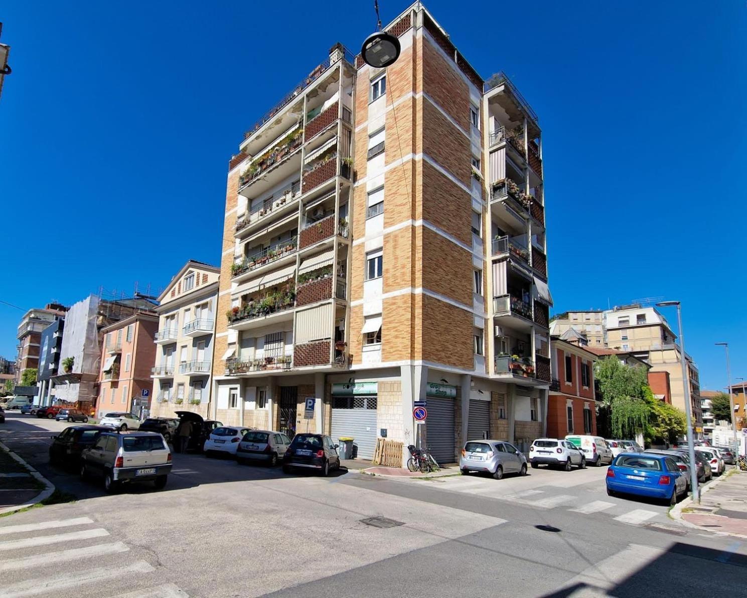 Appartement Palmira House - Delizioso Bilocale For Two à Terni Extérieur photo